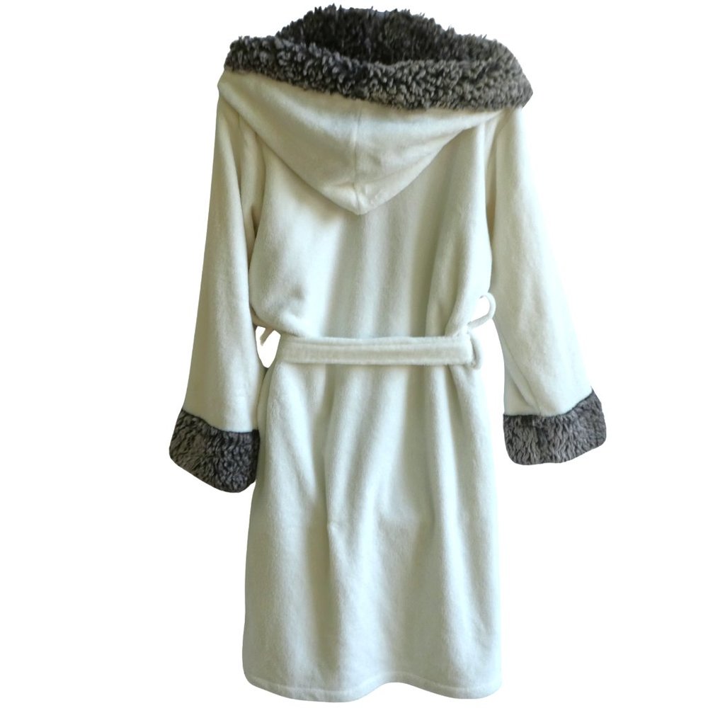 Pottery Barn Faux Fur Ombre Tipped Robe Ivory Plush Shawl Gray Trim Hooded S - Picture 2 of 6